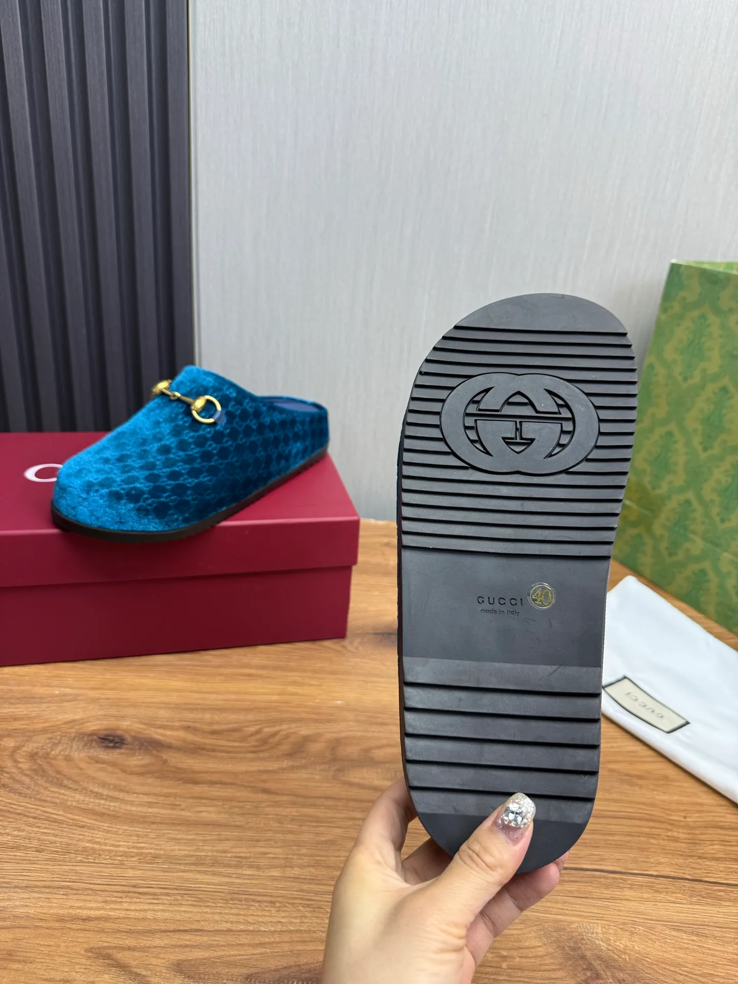 Men's men's shoes💰Pili 420💰Maoli 460💰 ＧＵＣＣＩGucci. Popular couple slippers hot sale🩷💚 🩴Official website one to one production 35-45 size 45 46 🉑️Customized!